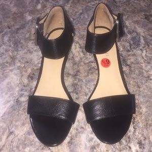 Nine West Black leather wedge sz 6 1/2